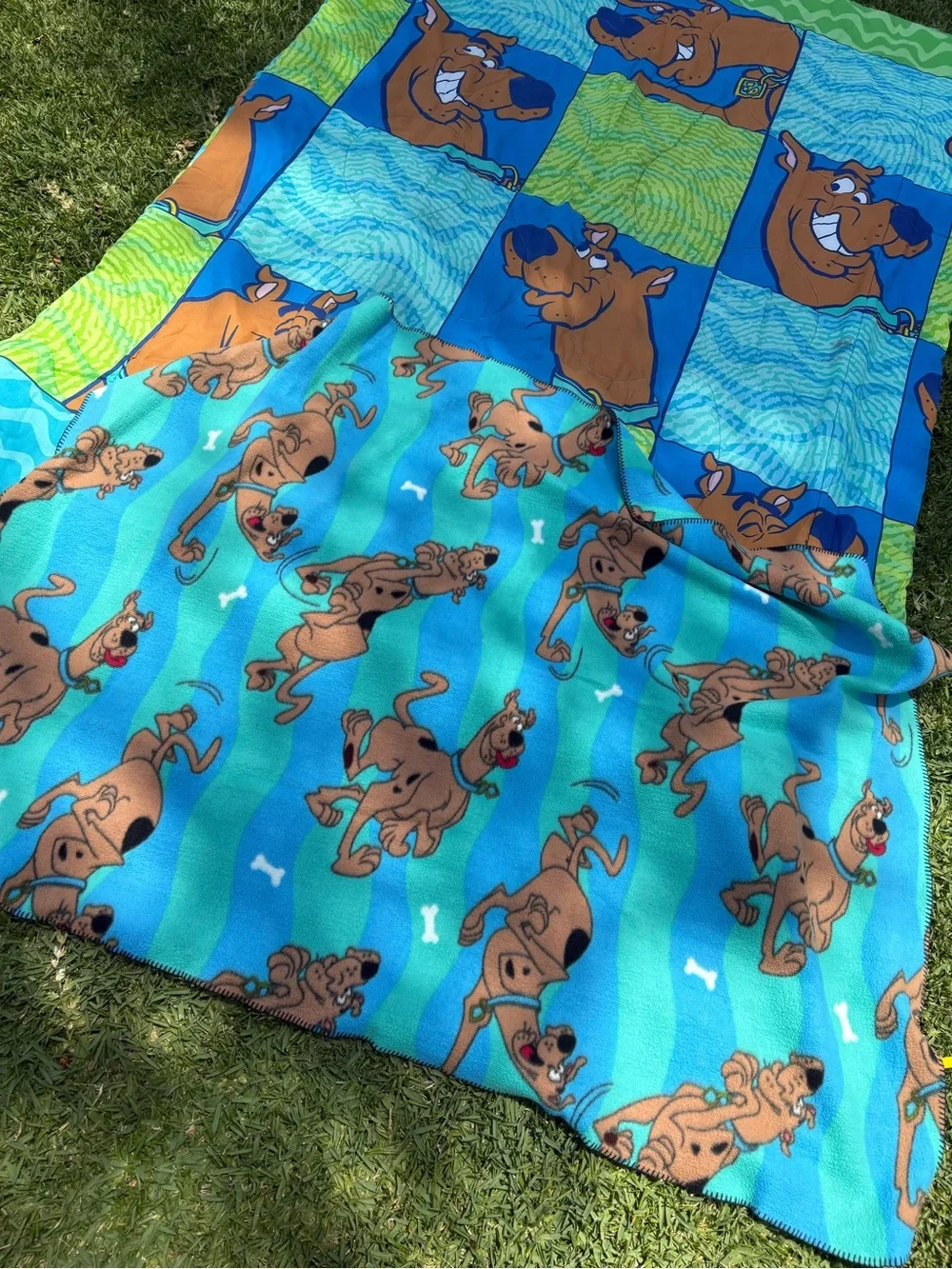 Vintage Y2K Scooby Doo 3-piece bedding set twin comforter, pillowcase, blanket